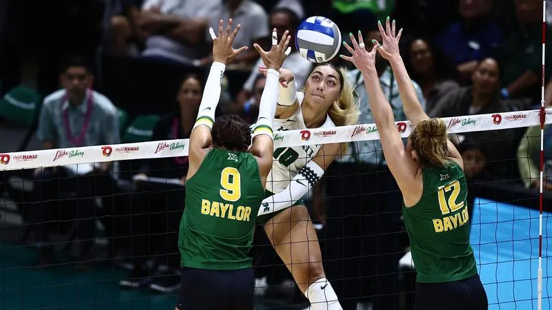 Women's Volleyball Falls in Five-Set Battle with No. 21 Baylor