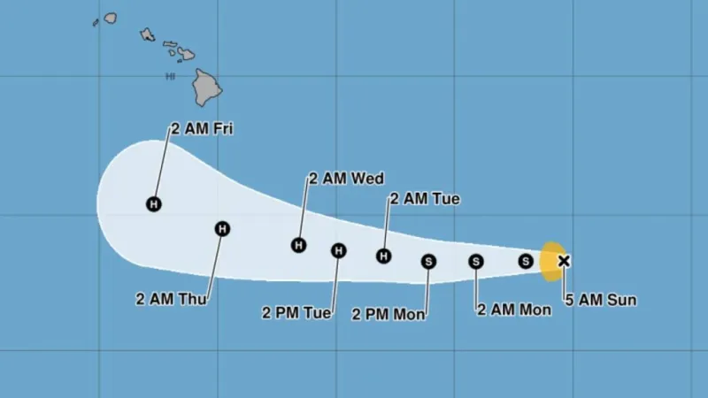 Lowell continues westward trek; still poses no immediate threats to Hawai'i