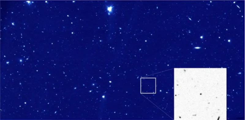 Archival data from Subaru Telescope reveals unexpected surface of distant comet