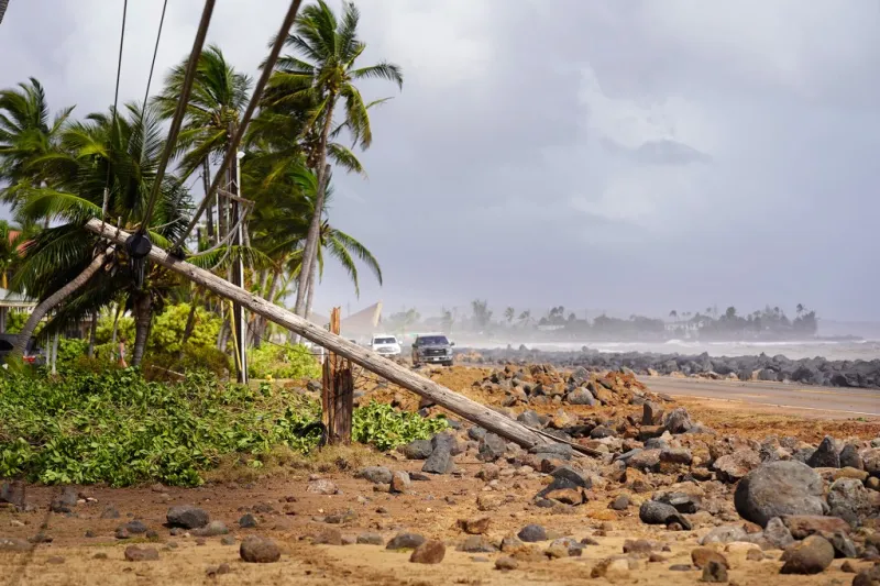 Hurricane Lowell: Parts Of Kaua'i 'Like A War Scene'