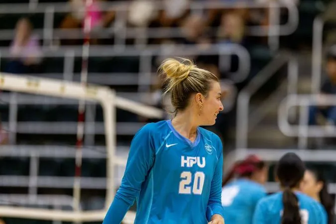 Cooper's 14 Kills Lead HPU Against Vanguard