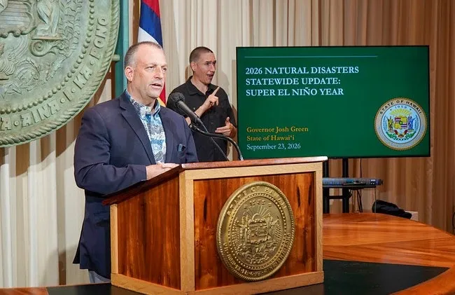 Green seeks to tap rainy day fund as disaster costs top $1B, billionaire Hawaii landowners coy about how they're helping, Nolo poised to become a hurricane today,...