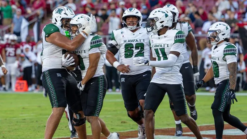 Rainbow Warriors Hit The Road For Contest At Arizona State