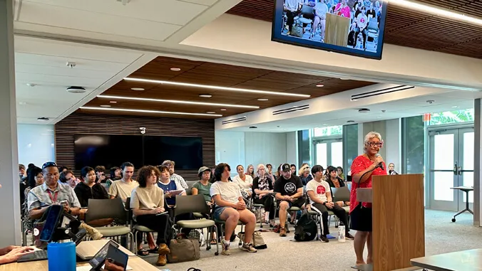 UH holds first public meeting on tuition schedule proposal