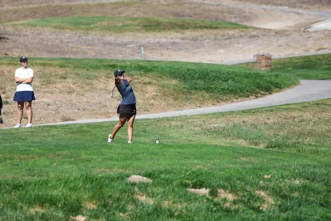 Sharks Tie for Third at RCA Electric Invitational