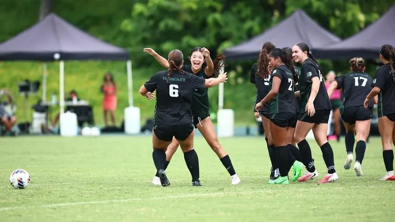 Rainbow Wahine Host Crucial Match vs. UTEP Sunday