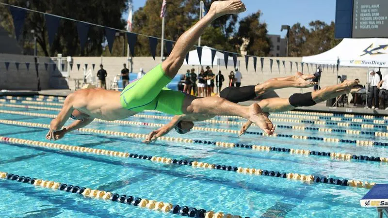 Men's and Women's Swimmers Start Strong at UCSD Triton Invite