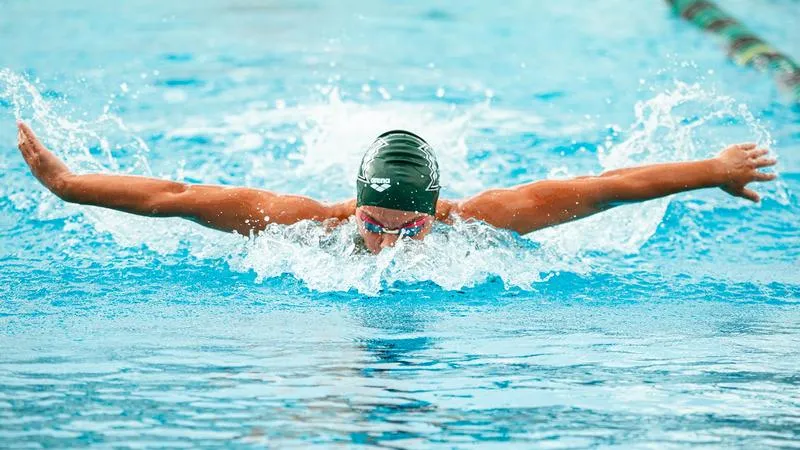 Men's and Women's Swimming Close Out UCSD Triton Invite