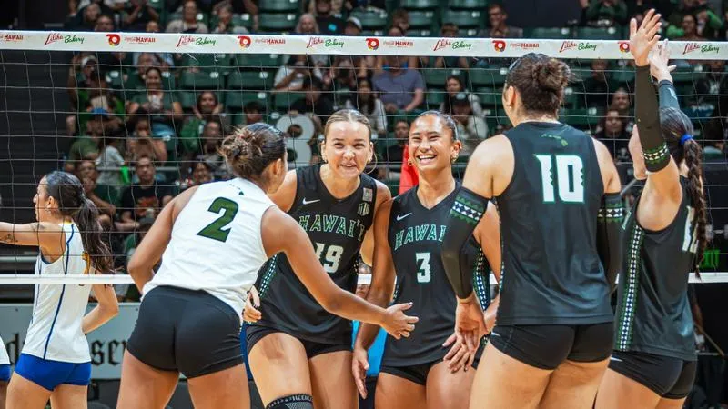 Women's Volleyball Extends Sweep Streak to Six