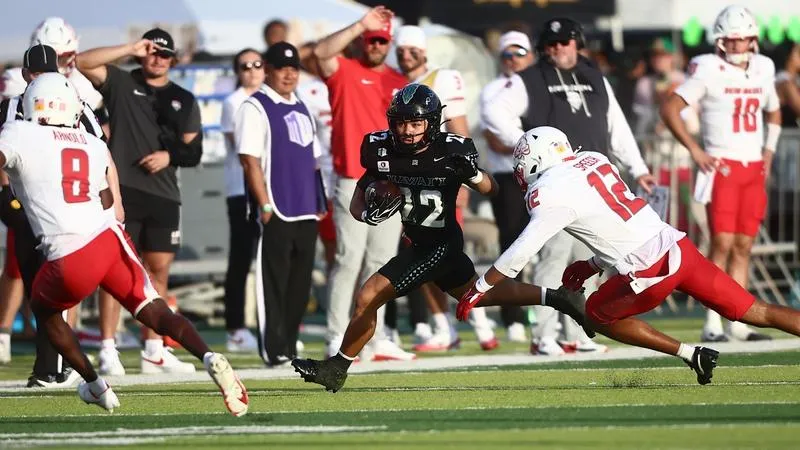 Warriors Surrender Halftime Lead in 21-10 loss to New Mexico