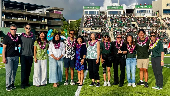UH Mnoa award winners celebrated at Rainbow Warriors football game