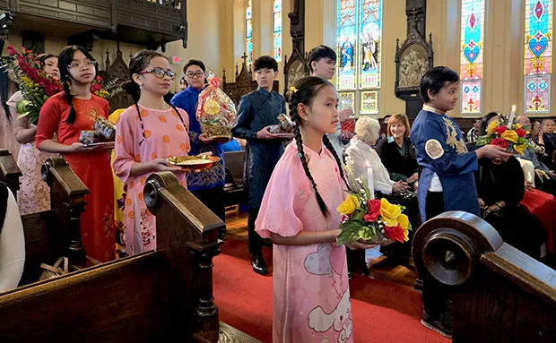 Vietnamese Catholic community works to preserve culture, traditions