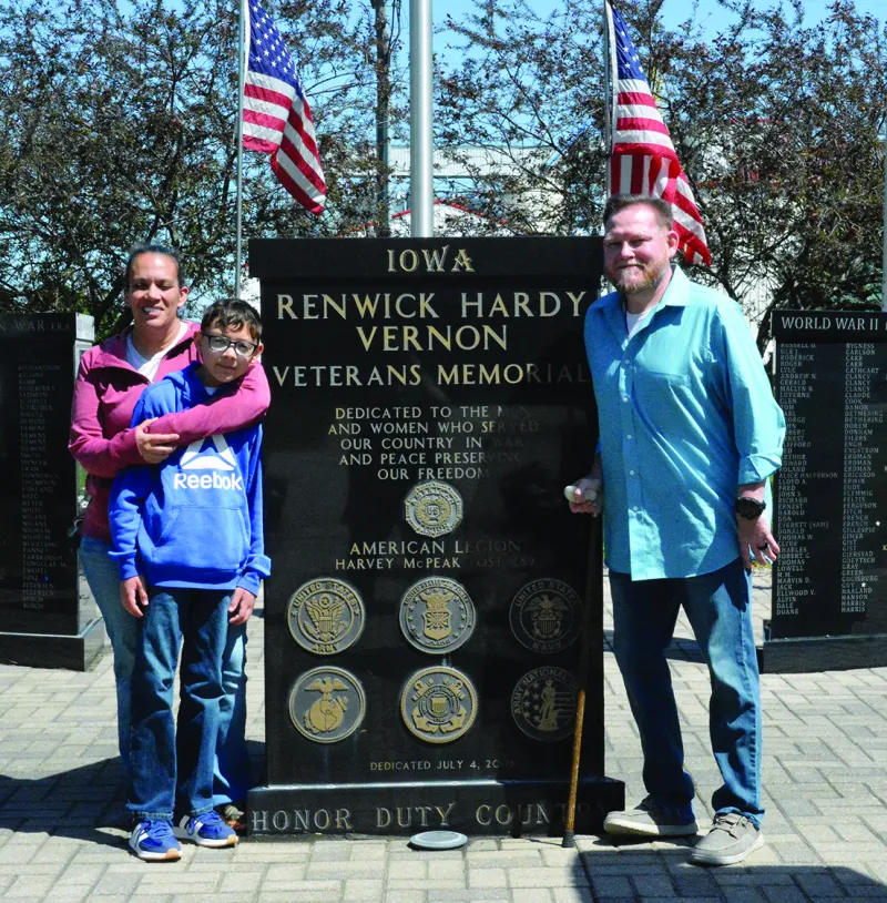 Hulsey gives Memorial Day speech in Renwick