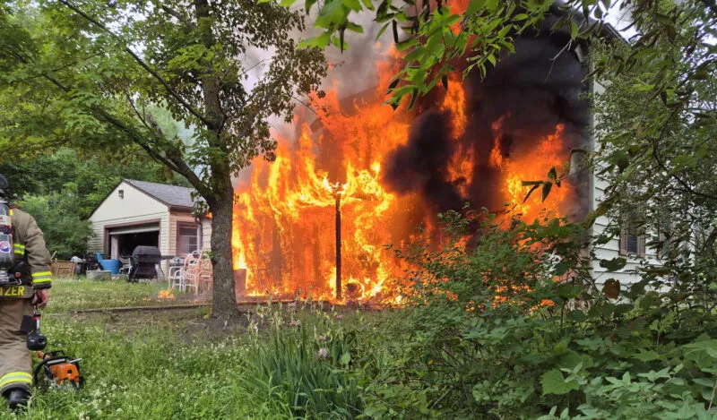 Blaze destroys abandoned house