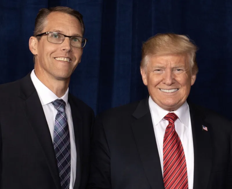 As Feenstra sinks, GOP establishment hits panic button