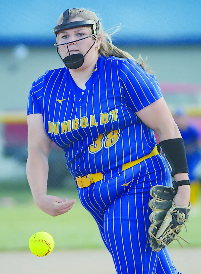 Lynx avenge earlier loss, down HHS girls, 9-5