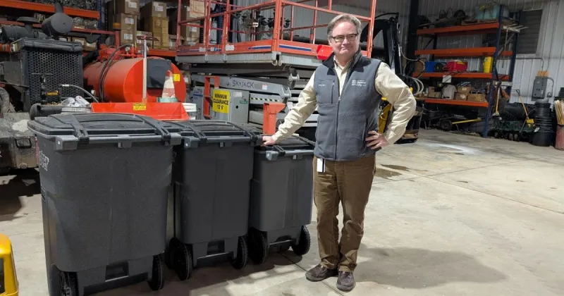 Trash and recycling collection carts to be delivered later this month in Mason City