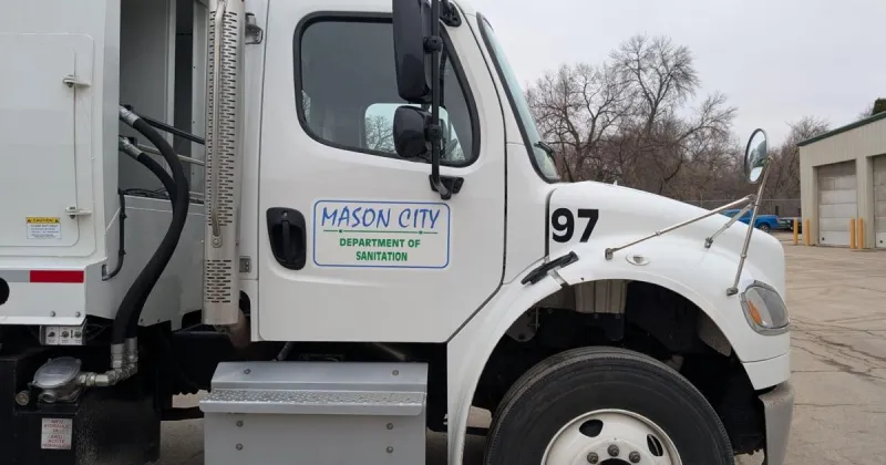 What to know about new trash and recycling carts being delivered this month in Mason City