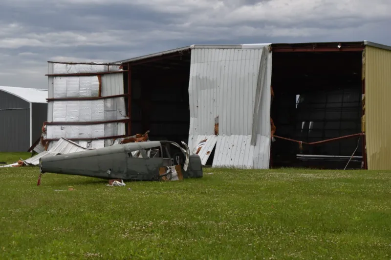 Marshalltown Airport hit hard by Wednesday morning wind gusts