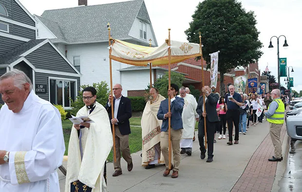 'Vocations Monstrance' blessed by JPII comes to Grinnell