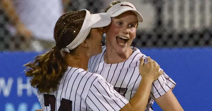 High School Softball: Injured Kampman still making impact for No. 1 Clarksville