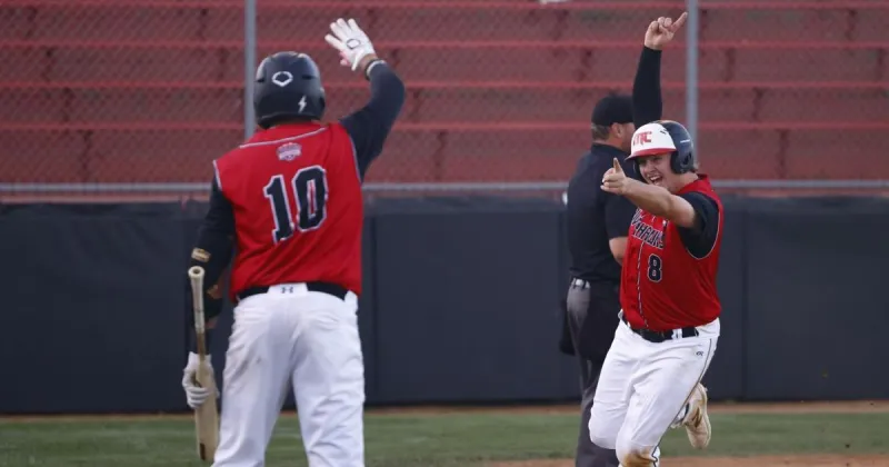 High School Baseball: Mason City blasts Humboldt in non-conference action