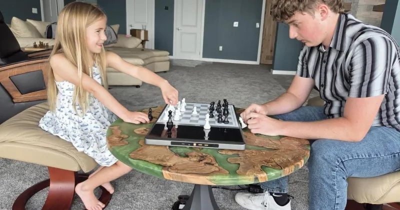6-year-old who spends her summers in Clear Lake is on her way to mastering chess