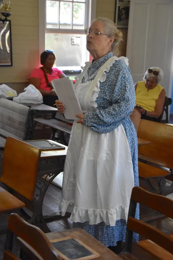 Rose Festival attendees participate in annual spelling bees