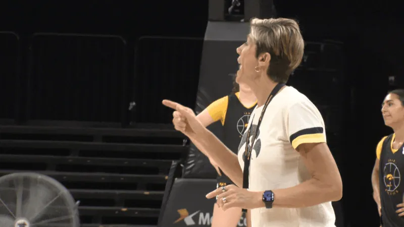 Iowa Women's Basketball leans on new veteran leadership with six new faces on the roster