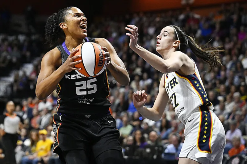 Thomas suspended for hit on Clark