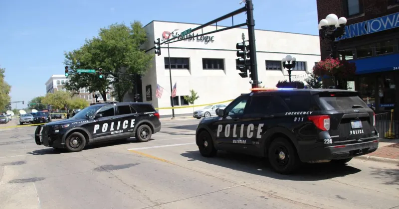 Trial for 2023 Waterloo homicide delayed for late evidence