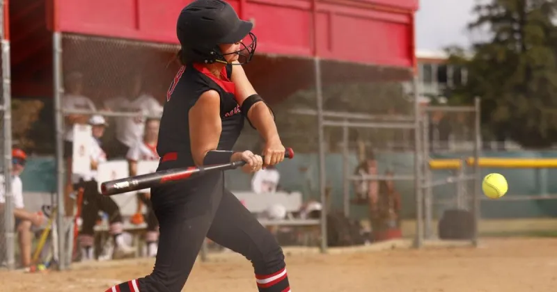 High School Softball: Mason City dominates Waterloo East