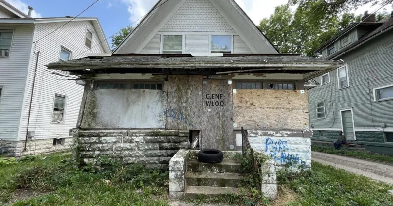 City of Waterloo acquires long-vacant abandoned house on Grant Avenue