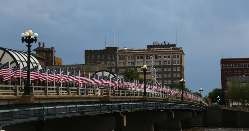 Display of 1,776 flags in Waterloo marks 250th Independence Day