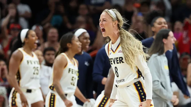 Kelsey Mitchell scores 29 points, Fever hold on to beat Mercury 92-89
