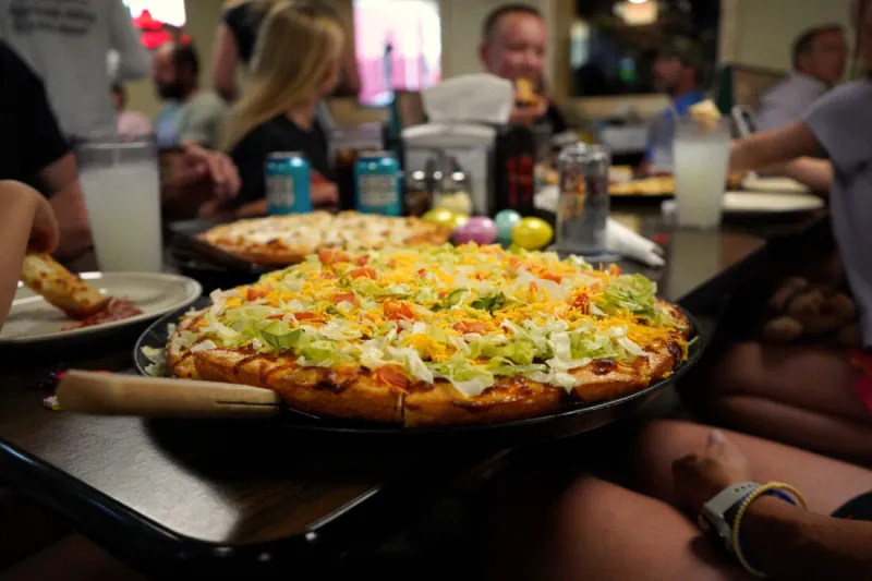 Traer Pizza Palace fires back up