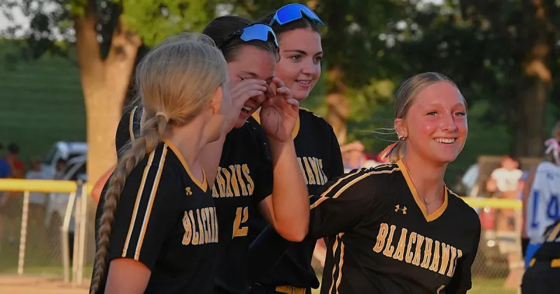 State softball preview: Hinton offense follows Dunkel's lead, plus area team capsules