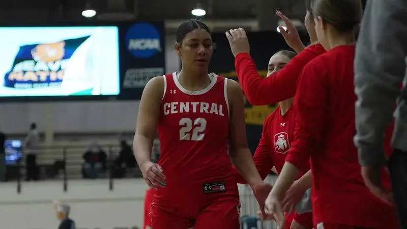 Dutch women's basketball team recognized for academic success