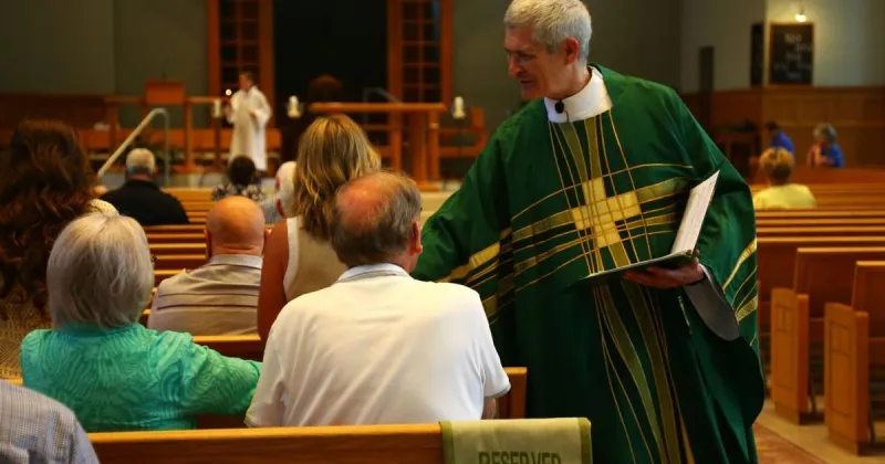 In case you missed it: First Mass offered at parishes under Archdiocese reorganization