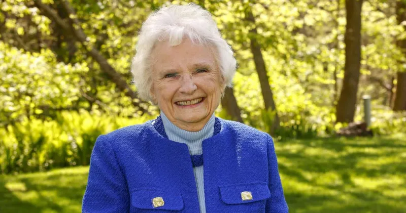 Bonnie Stettler: She keeps people moving, thinking and on track with the IRS