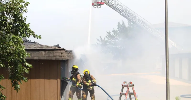 Fire destroys multi-stall garage on Thunder Ridge in Cedar Falls