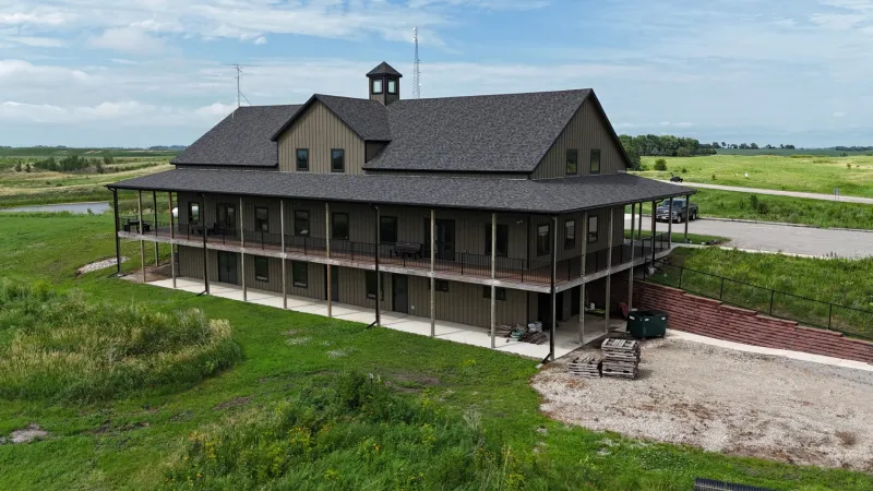 Hanson Nature Center To Welcome the Blank Park Zoo