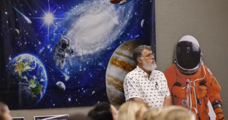Waterloo Community Schools commits to sending students to Challenger Learning Center