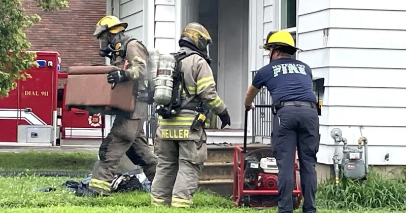 Waterloo firefighters respond to duplex fire Friday afternoon