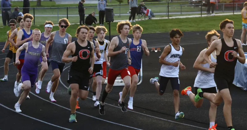 Iowa Quad-Cities school districts split on allowing 8th graders to play high school sports