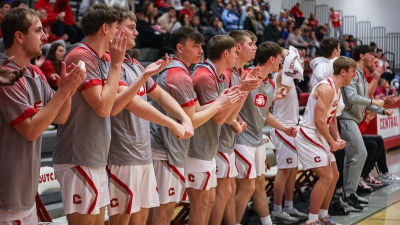 Curran added to Central men's basketball staff