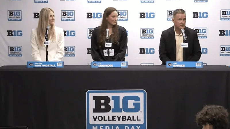 New captain Liv Mogridge dubbed "absolute beast" after 20 kills in 3-set scrimmage