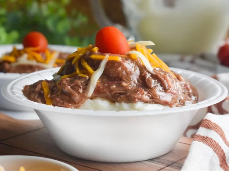 Hot Beef Sundae Turns 20 as the Cattlemen's Beef Quarters Adds New Menu Items