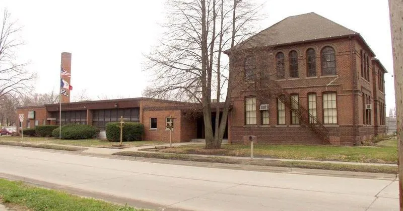 Des Moines backs razing building for tiny homes village to shelter unhoused people