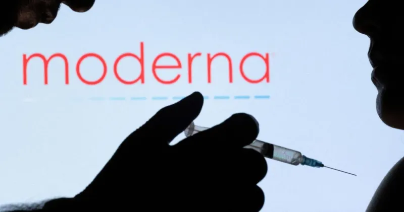 US FDA approves first mRNA flu shot from Moderna